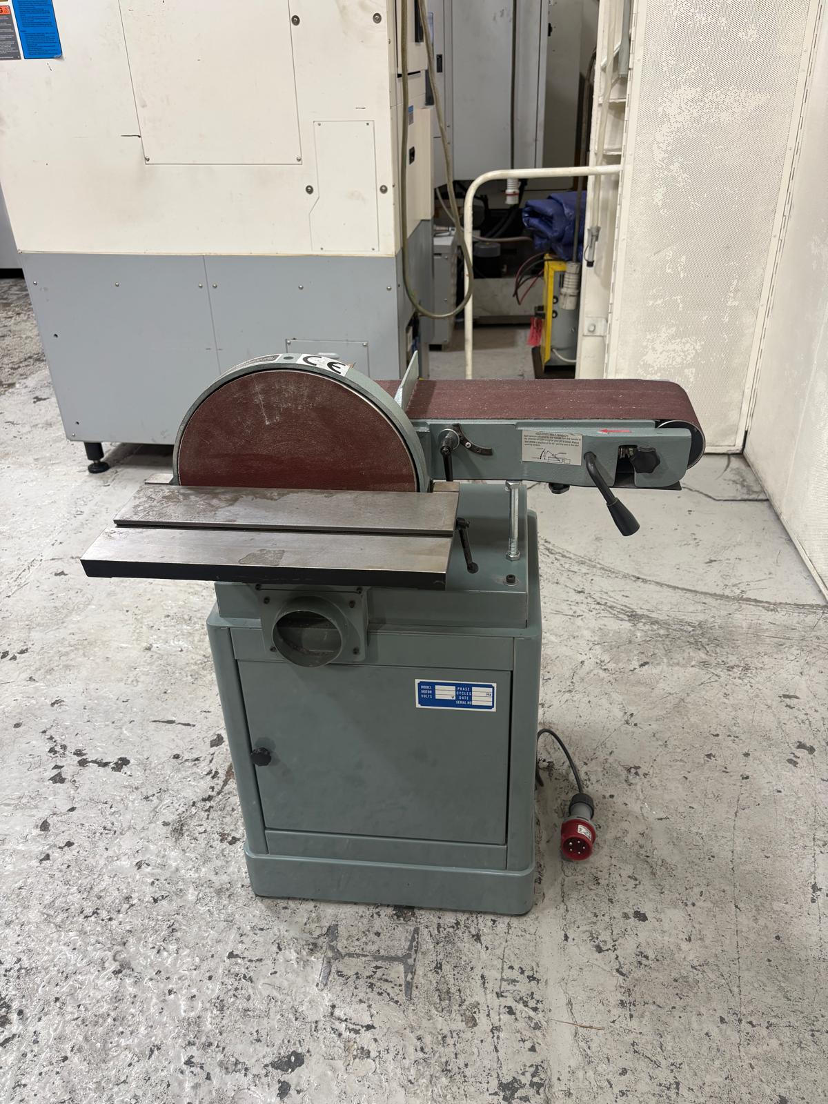 
                  
                    Excel BDS 612 Heavy-Duty Combination Belt Disc Sander
                  
                