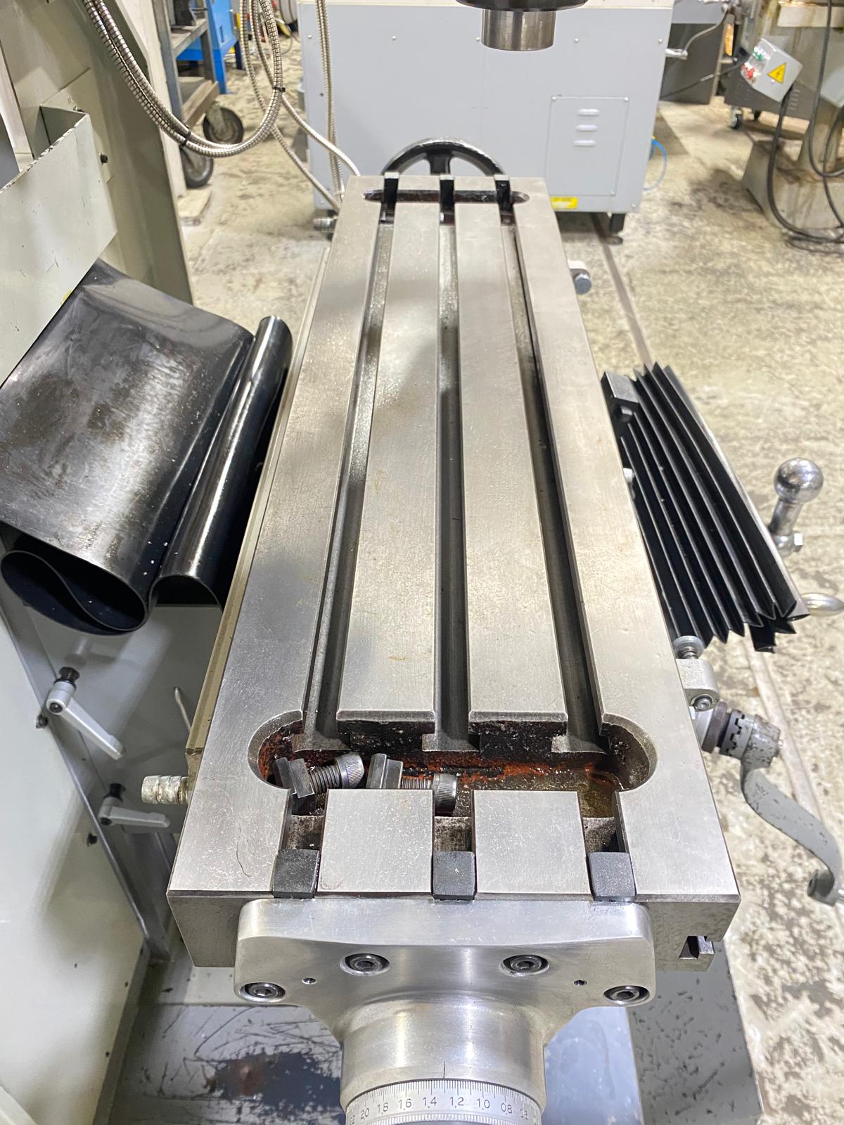 
                  
                    Europa Mill Tech 1000VS Turret Milling Machine
                  
                