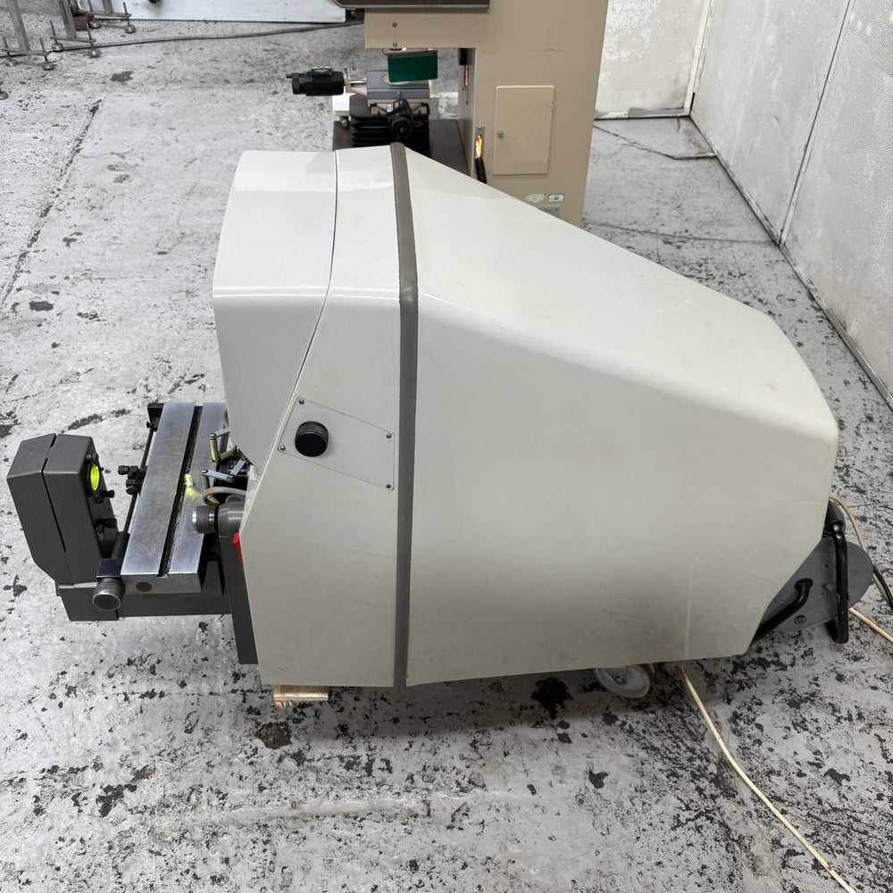 
                  
                    Baty Shadowmaster Profile Projector
                  
                