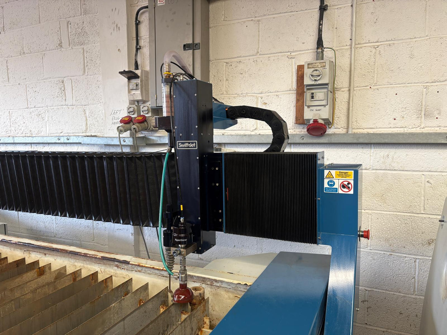 
                  
                    Swift Jet Water Jet Cutting Machine
                  
                