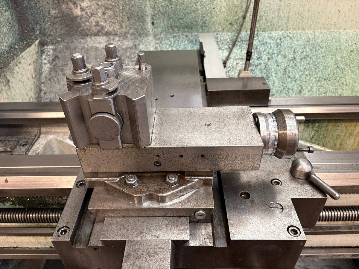 
                  
                    Colchester Triumph VS2500 Gap Bed Centre Lathe (2002)
                  
                