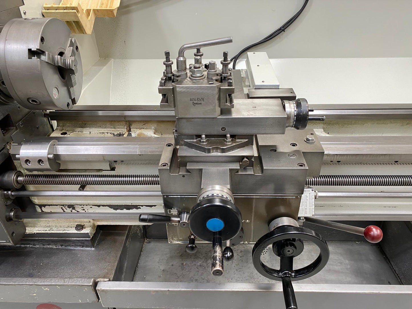 
                  
                    Colchester Triumph VS2500 Gap Bed Centre Lathe Ex College As New Condition
                  
                