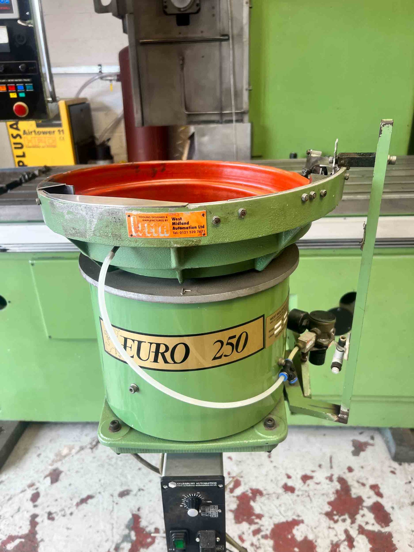 
                  
                    Euro 250 Series Vibratory Bowl Feeder
                  
                