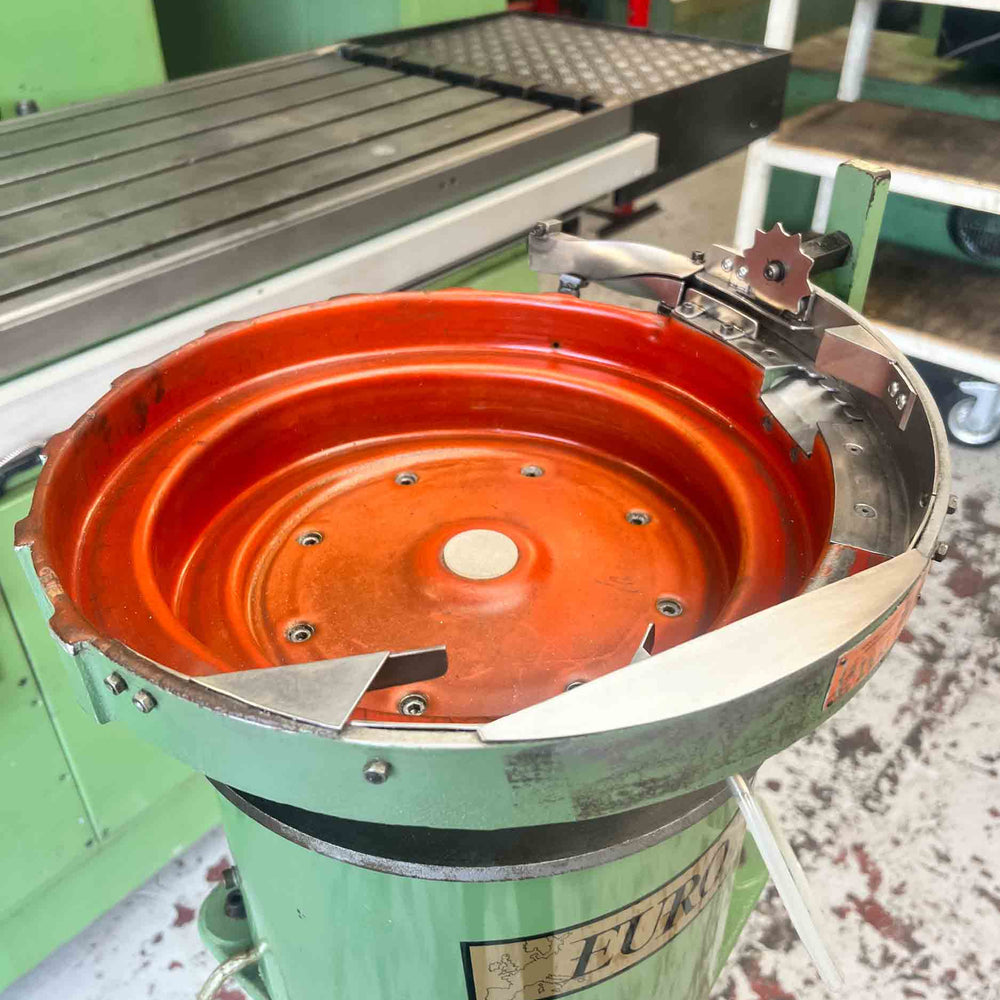 
                  
                    Euro 250 Series Vibratory Bowl Feeder
                  
                