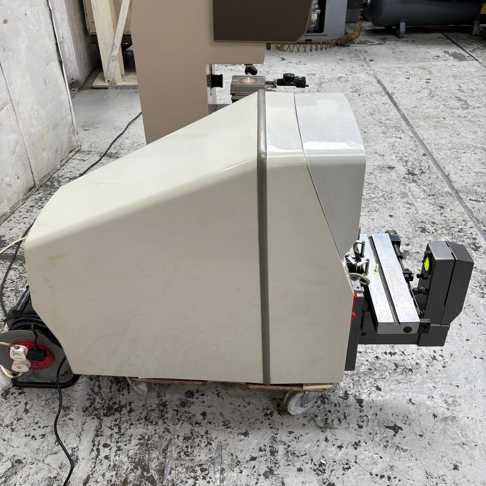 
                  
                    Baty Shadowmaster Profile Projector
                  
                