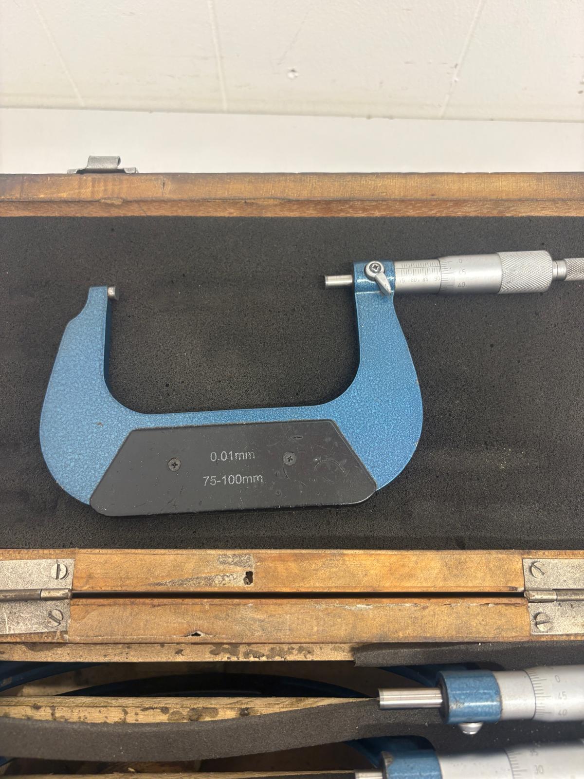 
                  
                    MICROMETER SET 25-50 / 125-150MM
                  
                