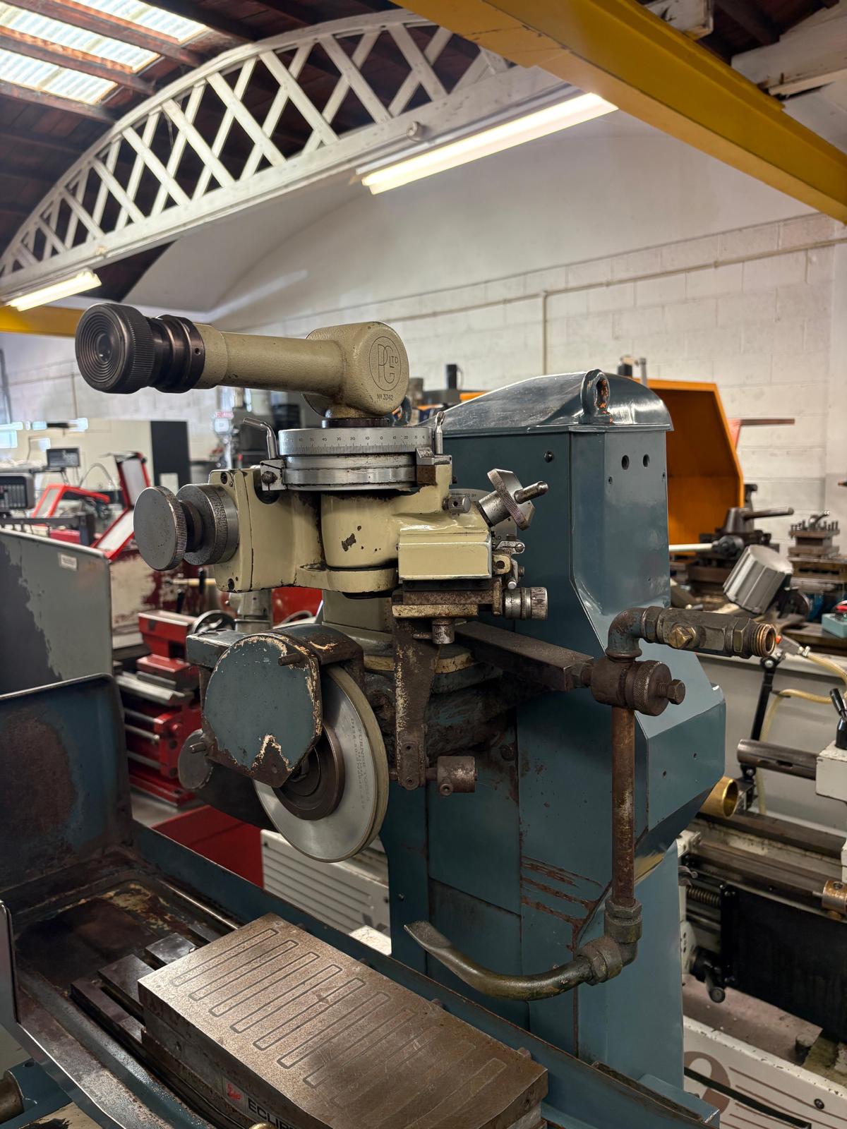 
                  
                    Jones & Shipman 540H Surface Grinder
                  
                