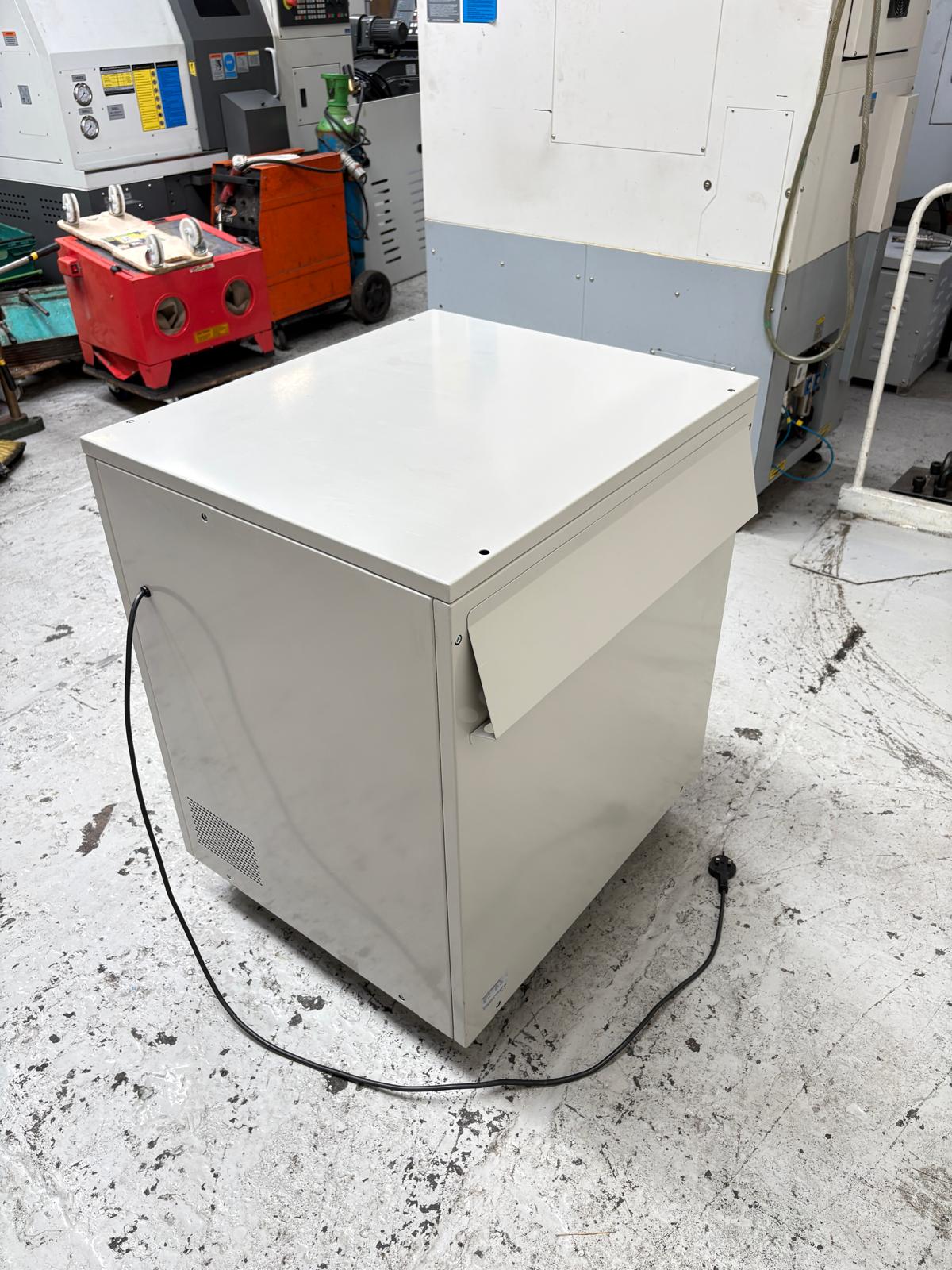 
                  
                    Bambi VTS 250 Oil-Free Air Compressor
                  
                