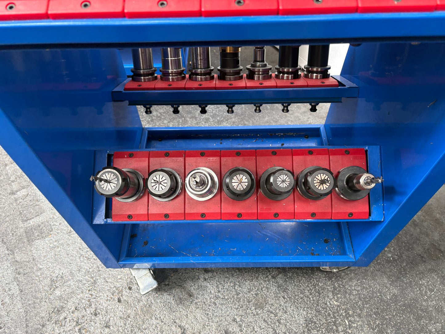 
                  
                    122PCS 40INT Taper Tooling on Trolleys as Photographed
                  
                