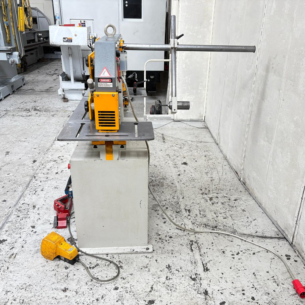 
                  
                    Kingsland COMPACT 45 Hydraulic Steel Worker
                  
                
