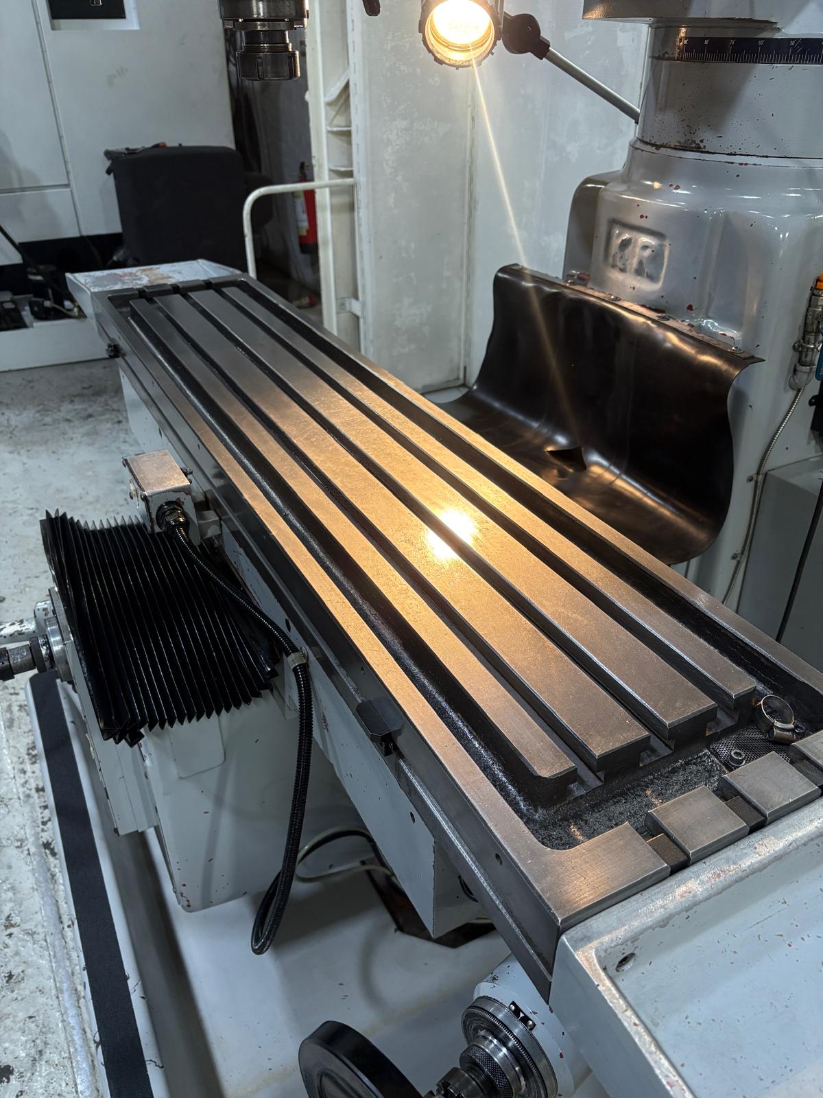 
                  
                    XYZ SMX SLV 3 Axis Turret Milling Machine
                  
                