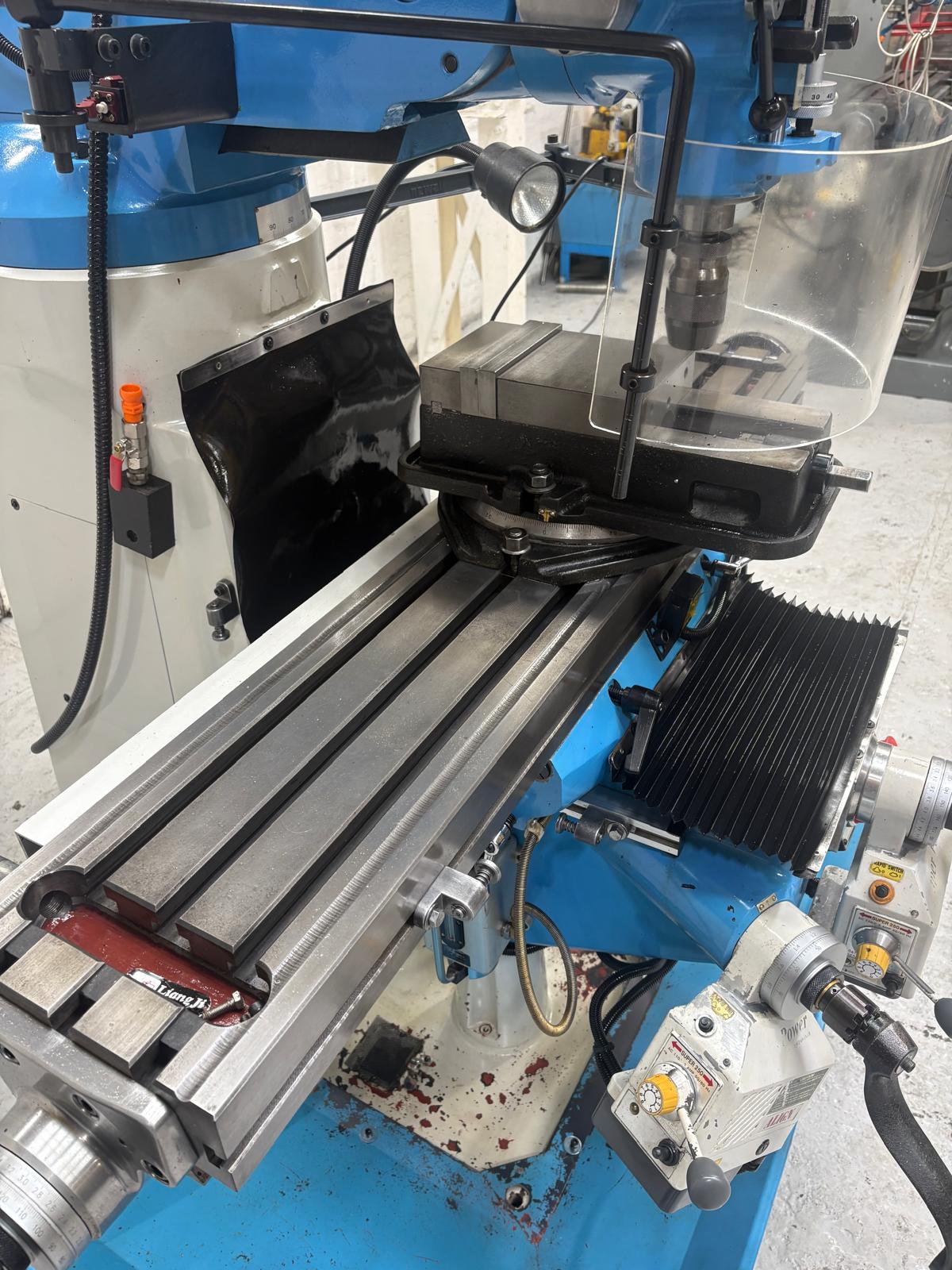 
                  
                    Excel 2VS Turret Milling Machine
                  
                