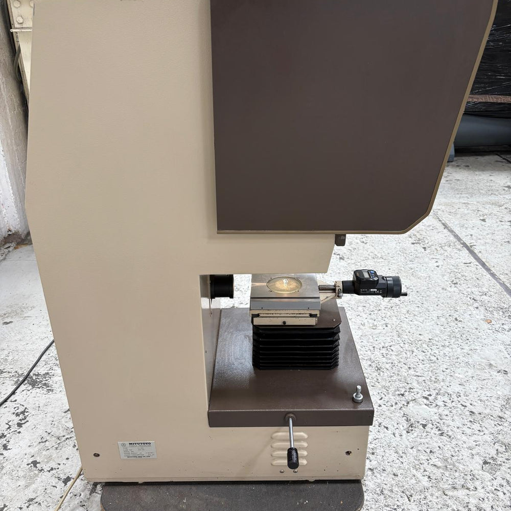 
                  
                    Mitutoyo PJ300H Profile Projector
                  
                
