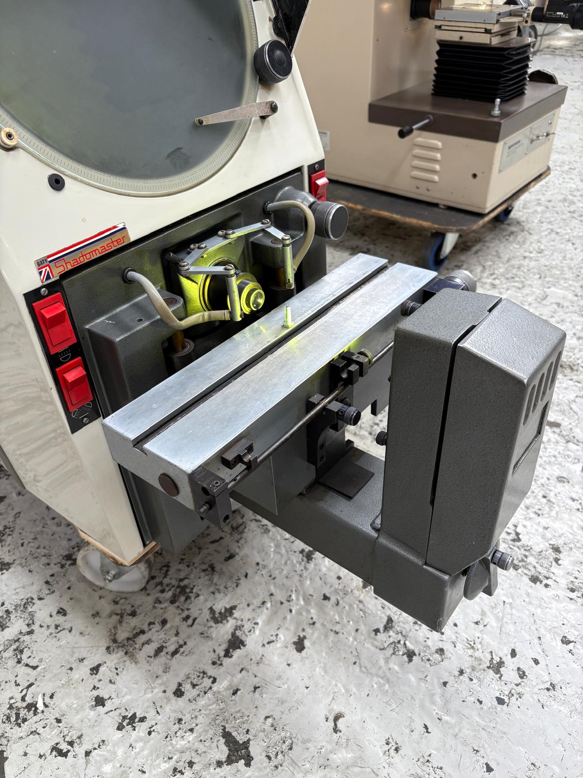 
                  
                    Baty Shadowmaster Profile Projector
                  
                
