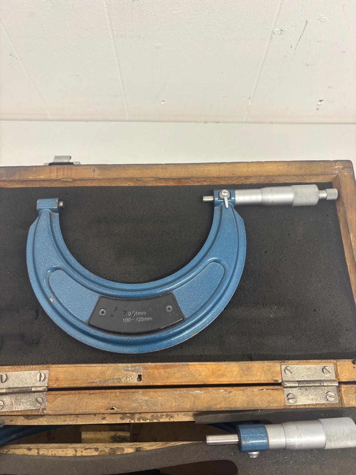 
                  
                    MICROMETER SET 25-50 / 125-150MM
                  
                