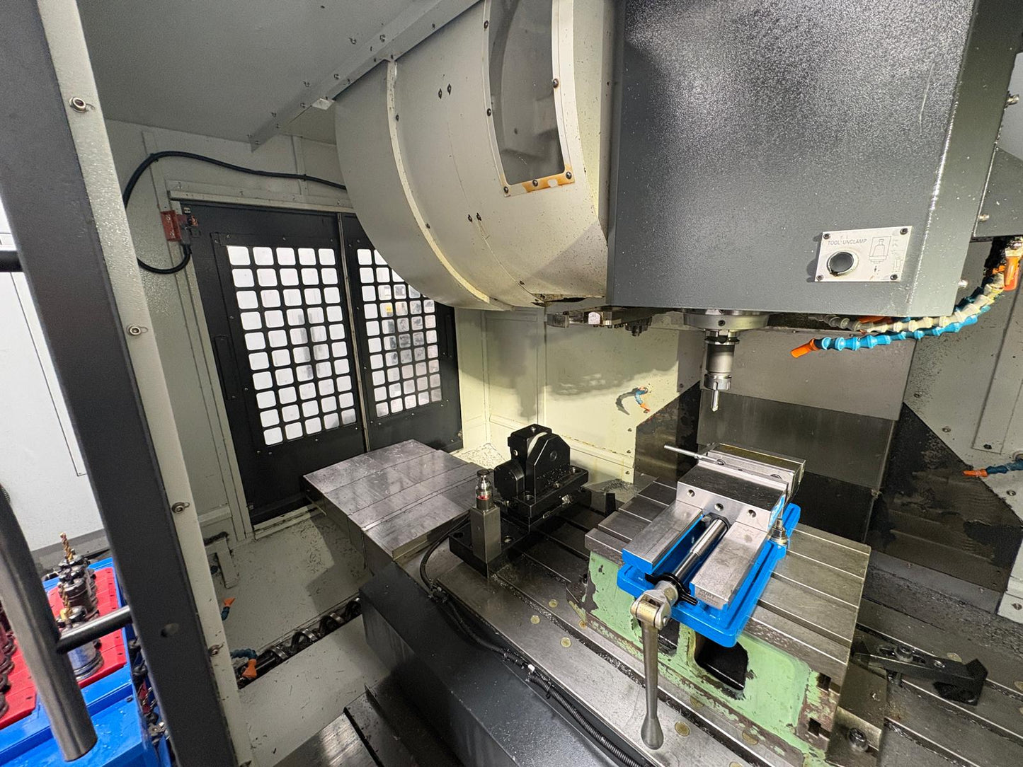 
                  
                    FEELER VB-1100 CNC Vertical Machining Centre with NIKKEN CNC202 FA 4th Axis *POA*
                  
                