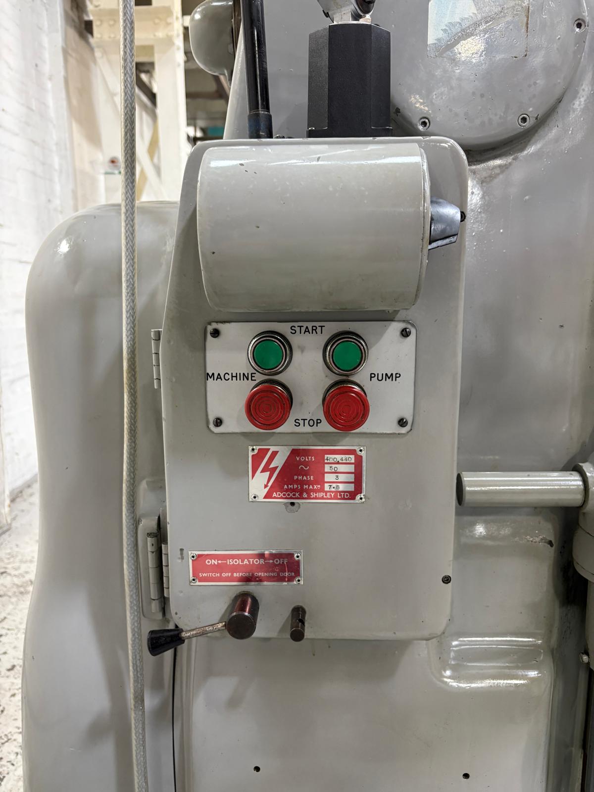 
                  
                    Adcock & Shipley 2E Universal Milling Machine
                  
                