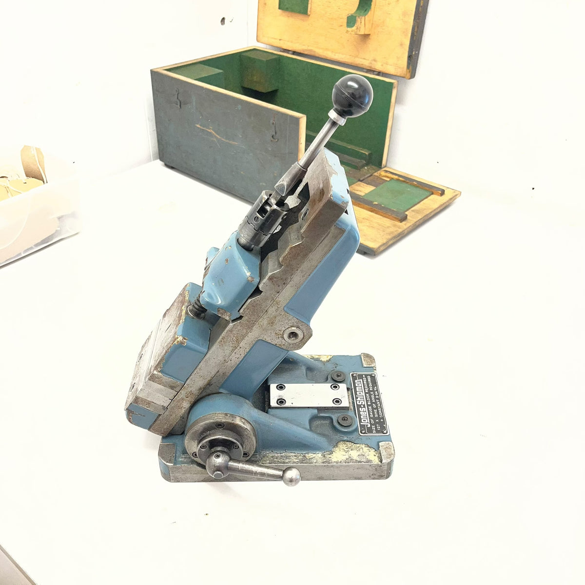 
                  
                    Jones & Shipman Tilting Vice
                  
                