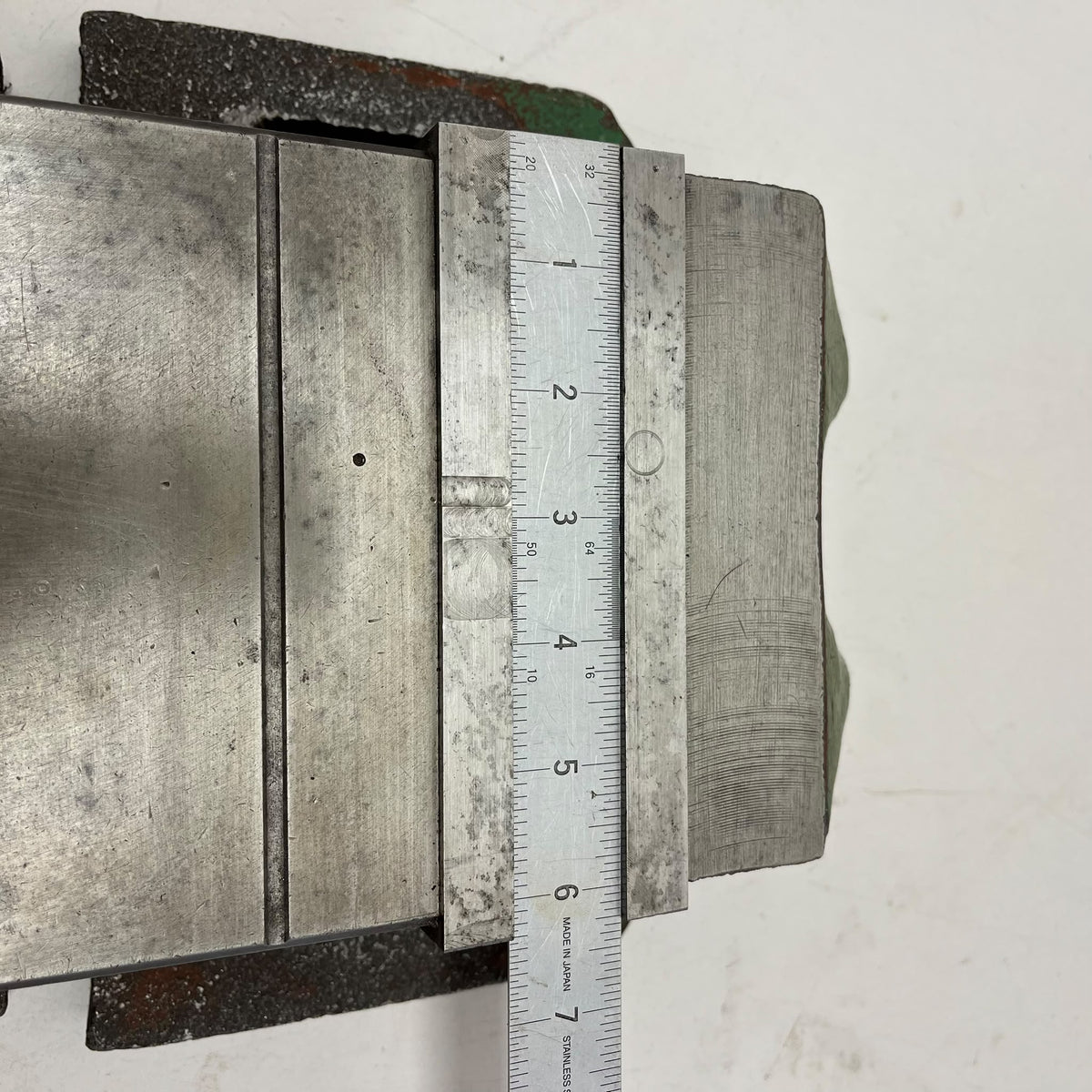 
                  
                    Abwood Machine Vice
                  
                