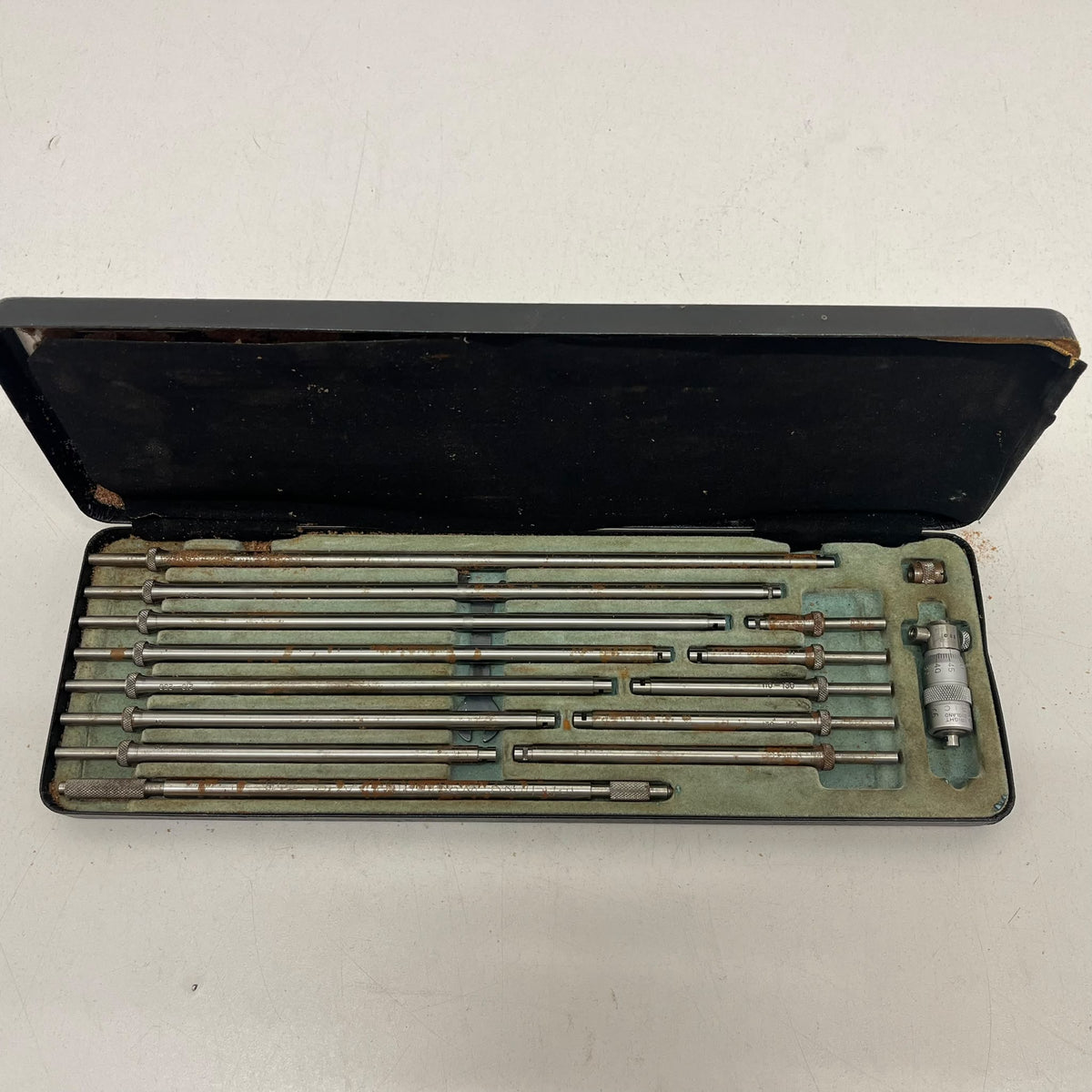 
                  
                    Moore and Wright internal micrometer set
                  
                