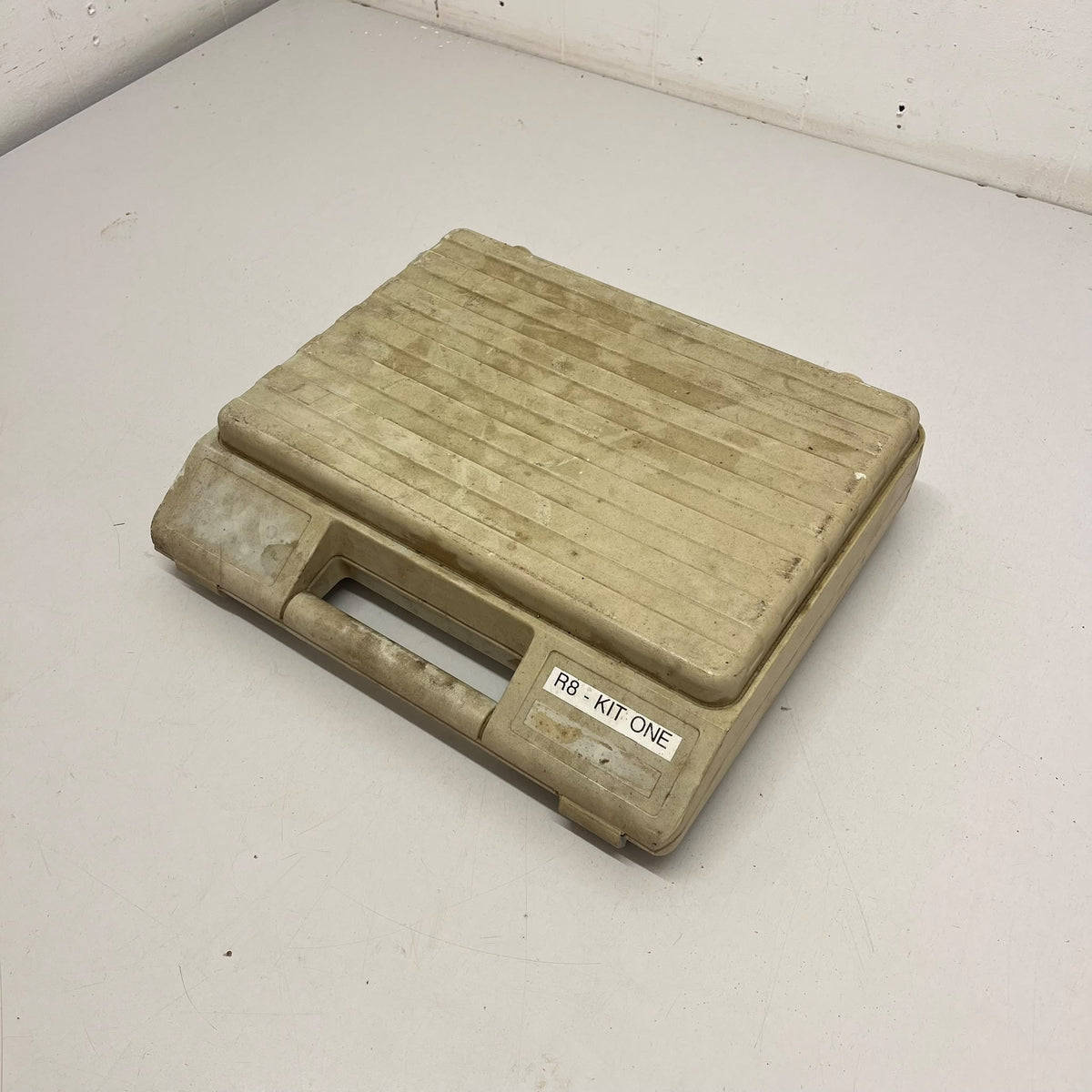 
                  
                    R8 Boring Tool Kit
                  
                