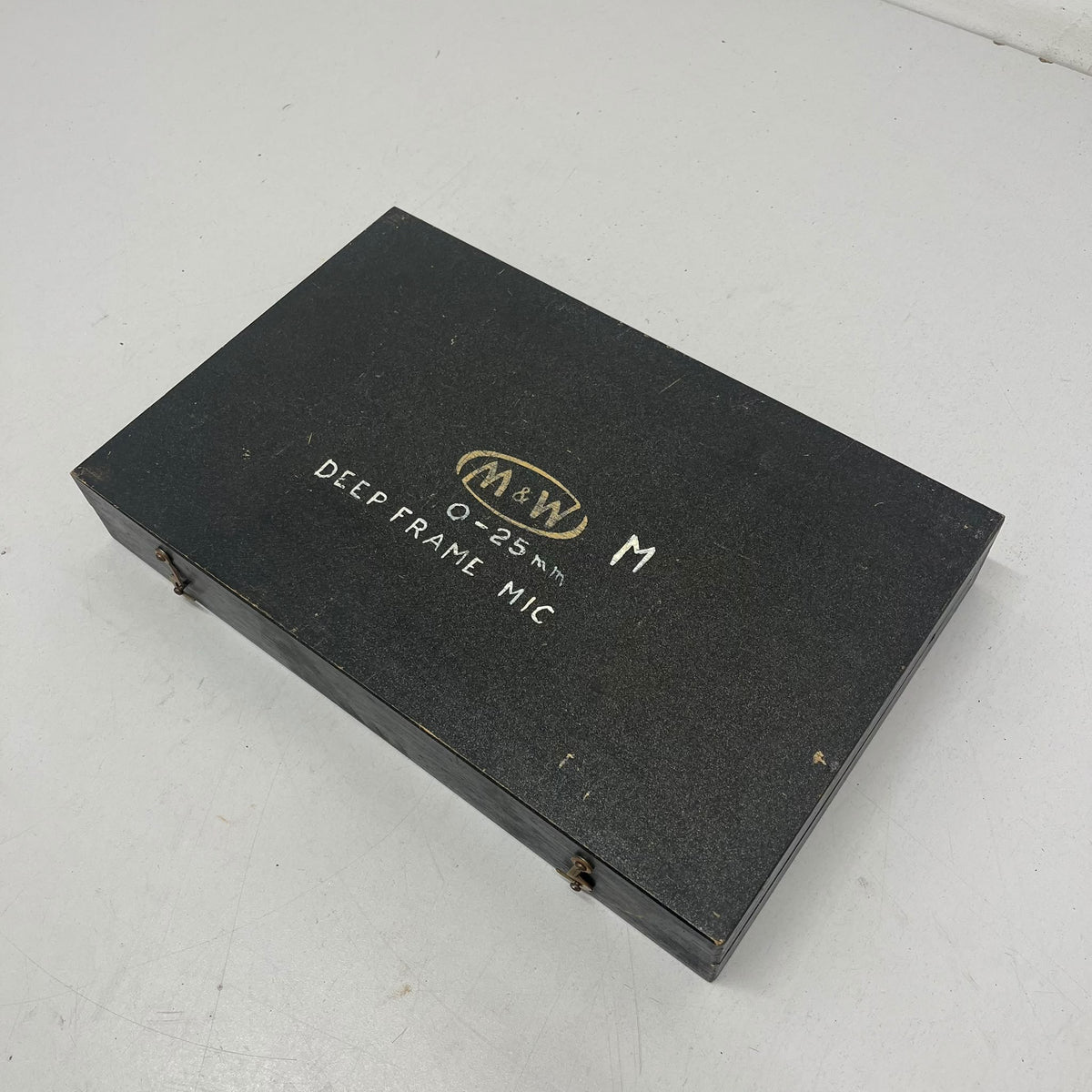 
                  
                    Sheet Metal Micrometer
                  
                