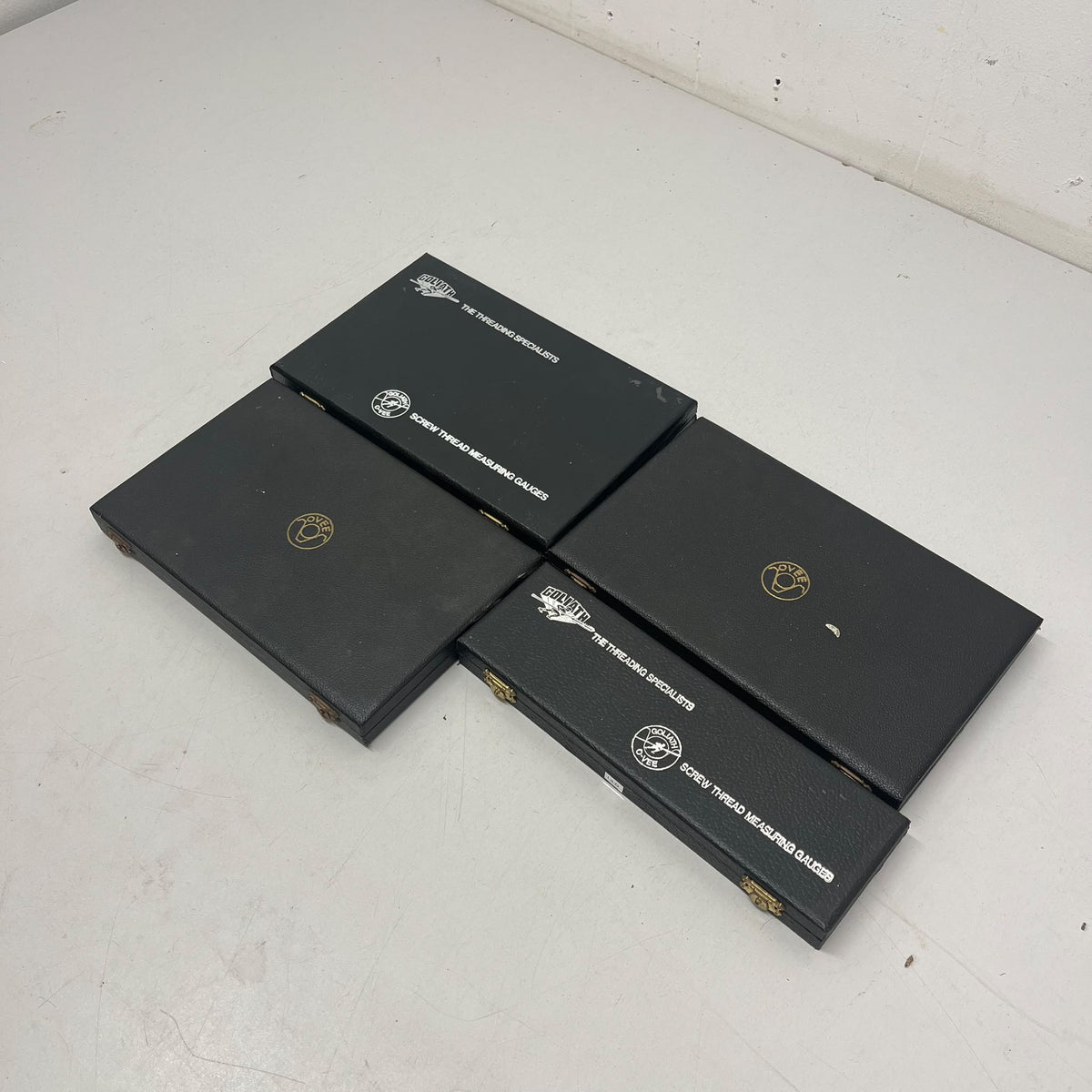 
                  
                    4x Sets Of Thread Measuring Gauges
                  
                