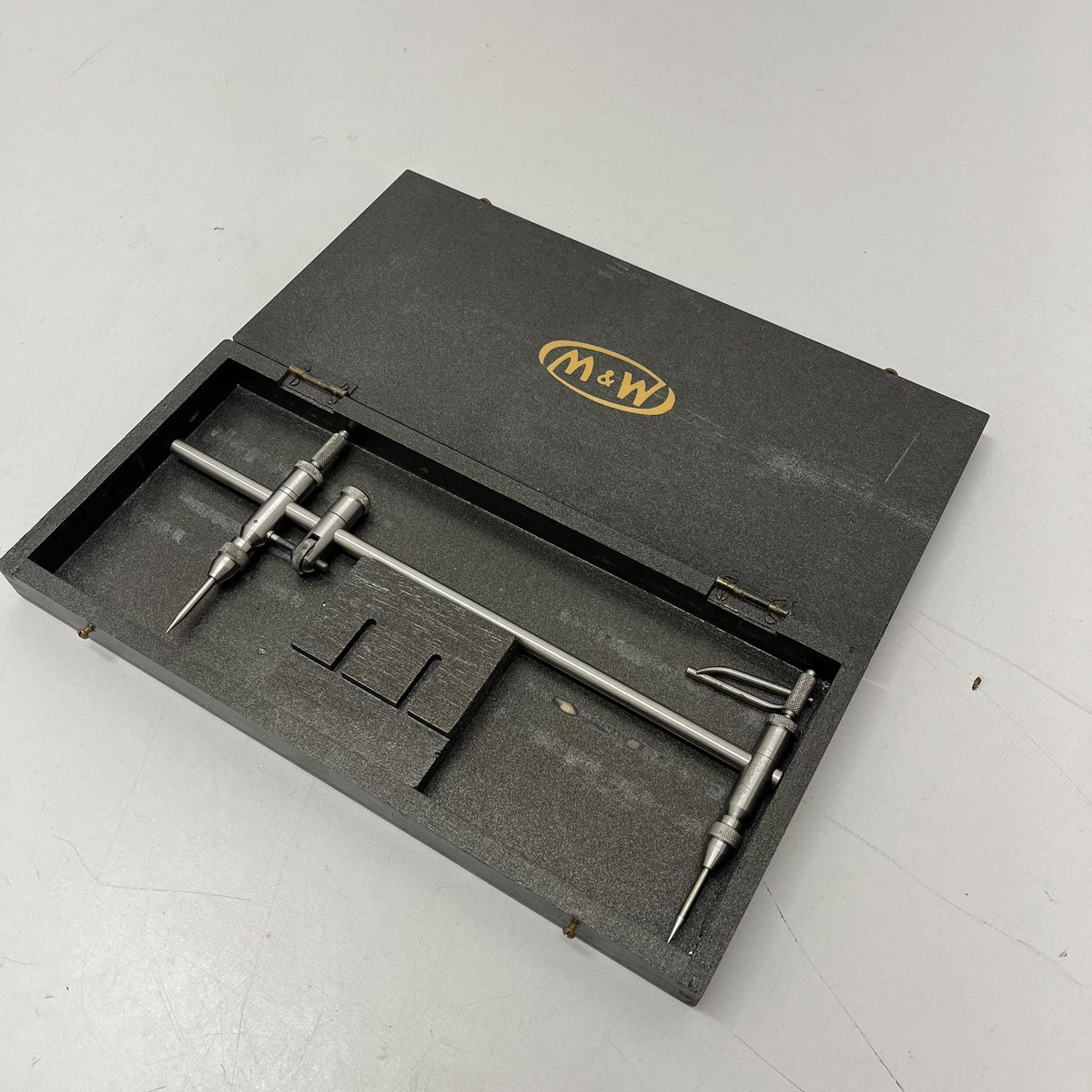 
                  
                    Moore and Wright Trammel Point Set
                  
                