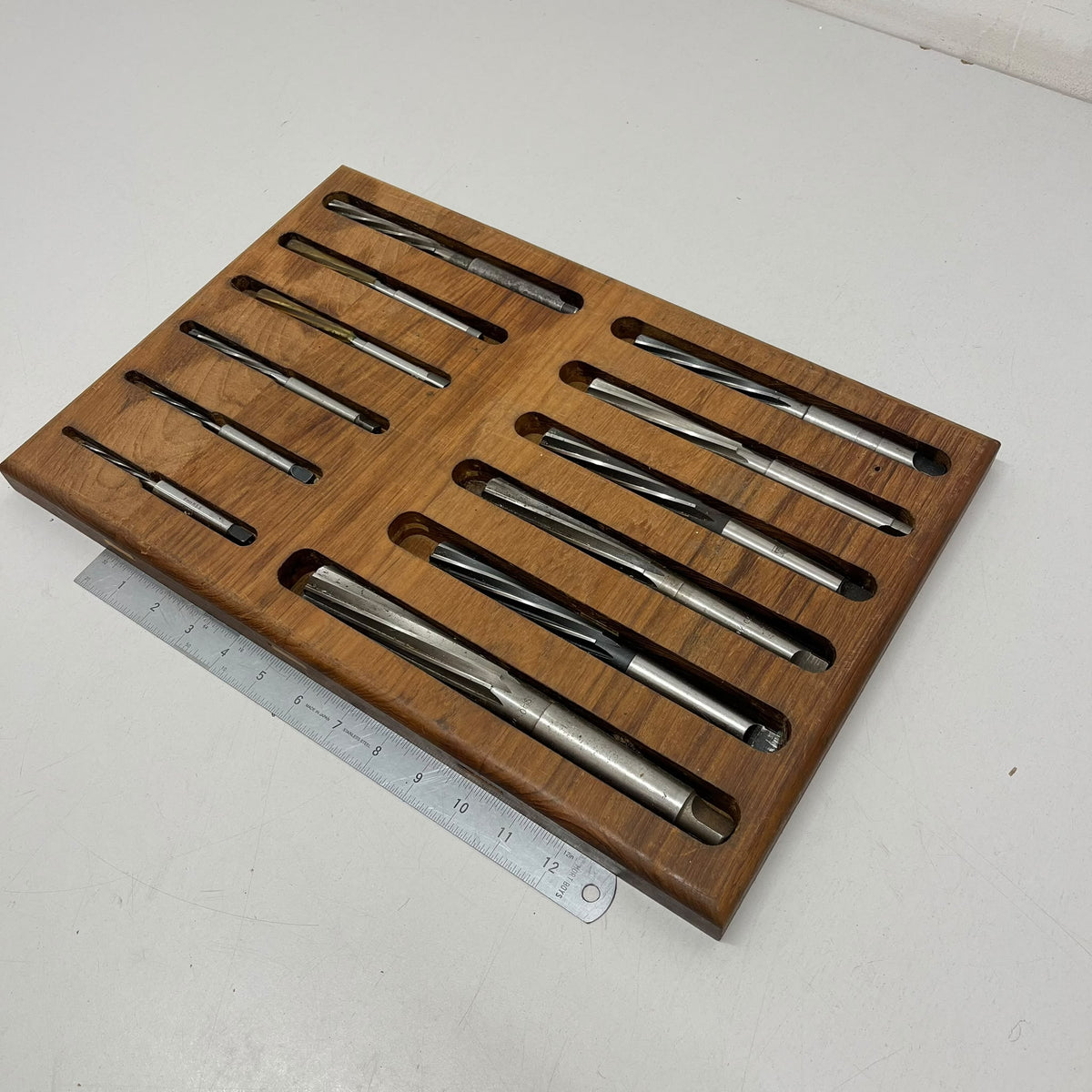 
                  
                    12 Piece HSS Machine Reamer Set
                  
                