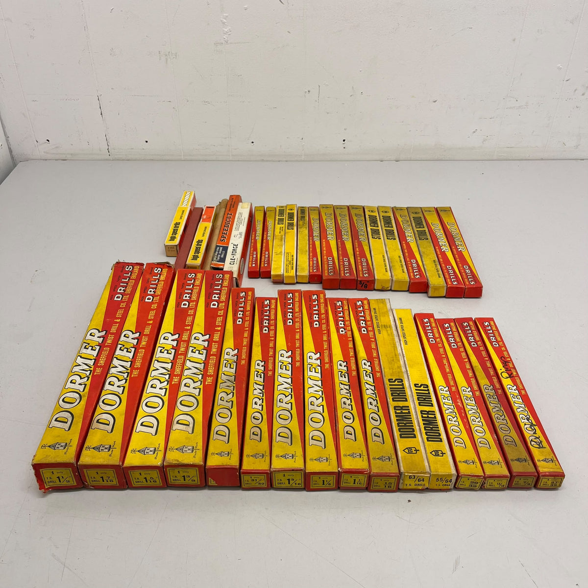 
                  
                    Job Lot Dormer HSS twist Drill Bits Imperial
                  
                