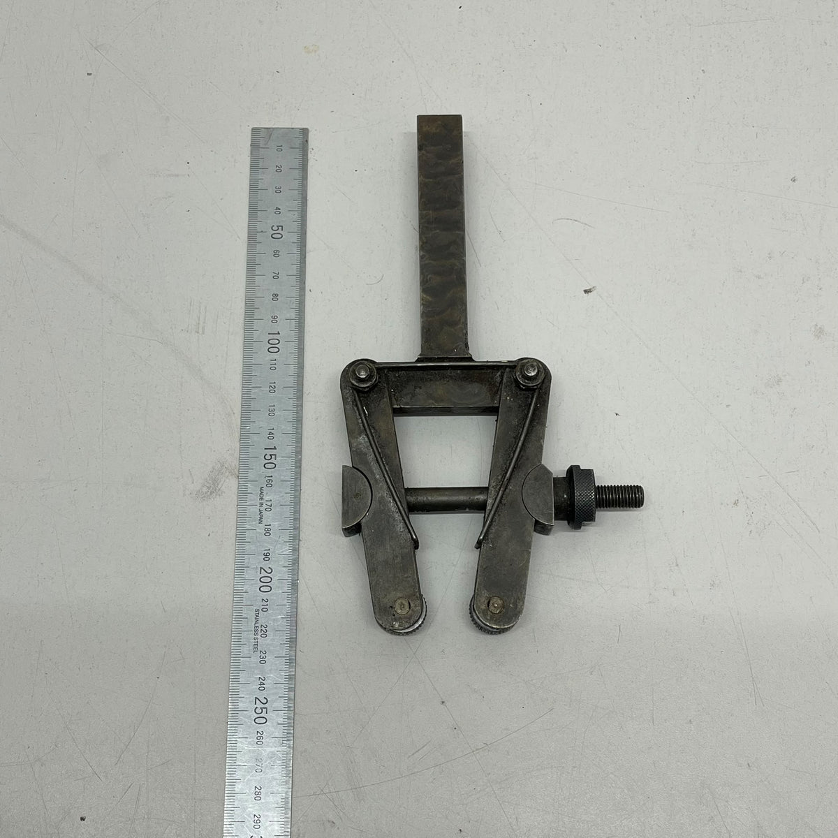 
                  
                    Knurling Lathe Tool
                  
                
