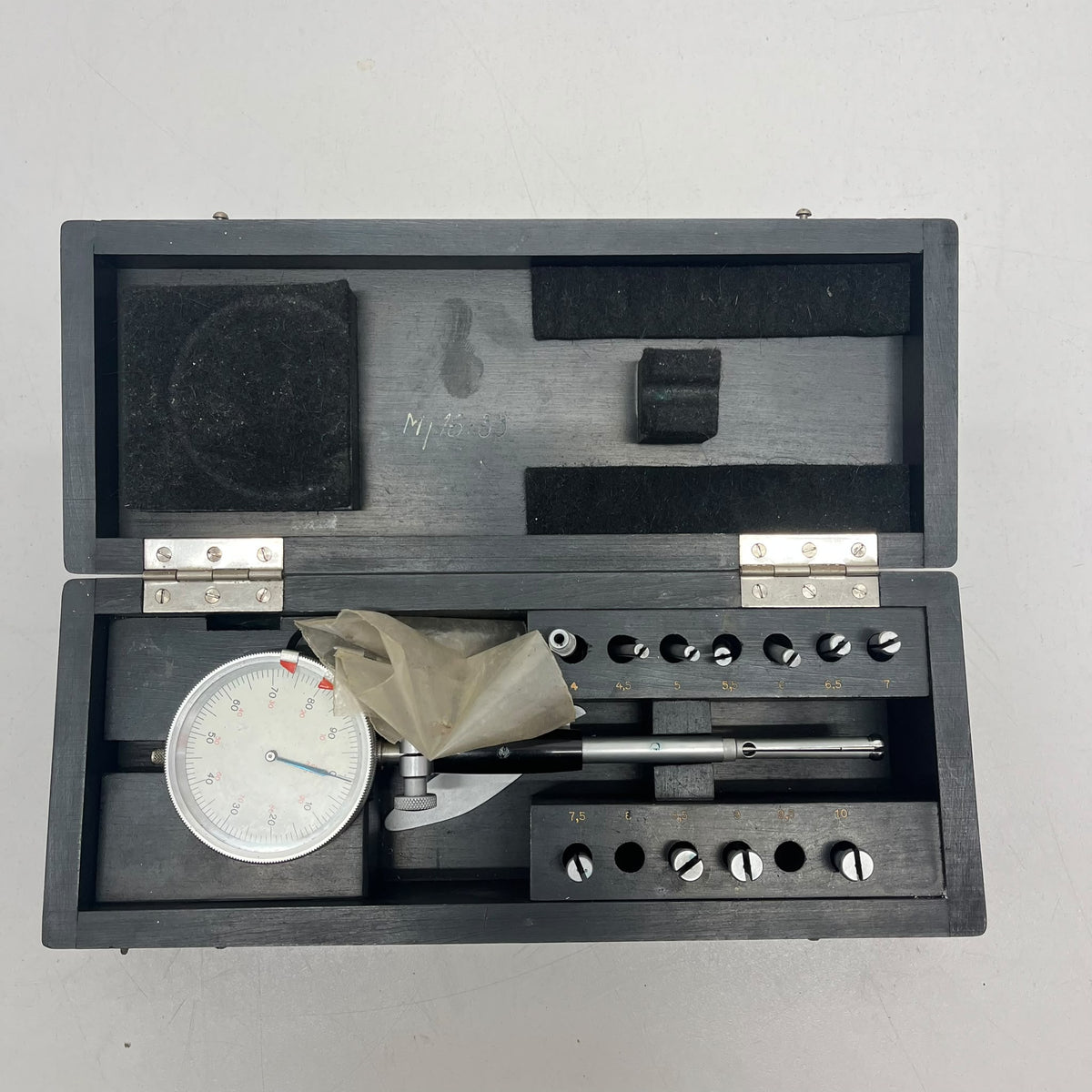 
                  
                    Split Ball Bore Gauge 4-10
                  
                