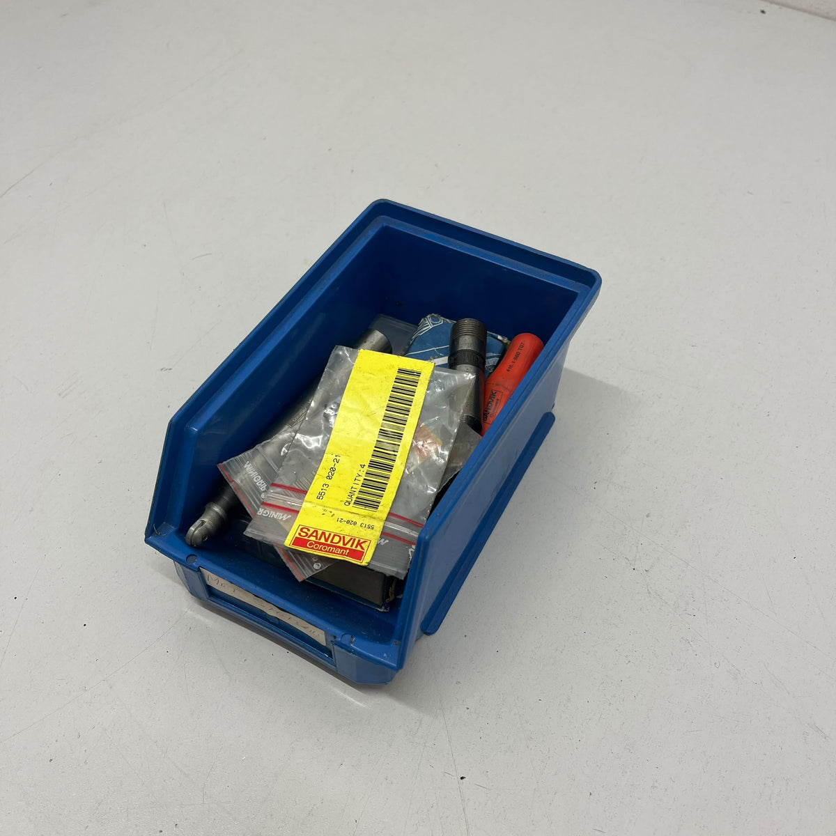 
                  
                    Assorted Indexable Cutting Tools & Boring Bars
                  
                