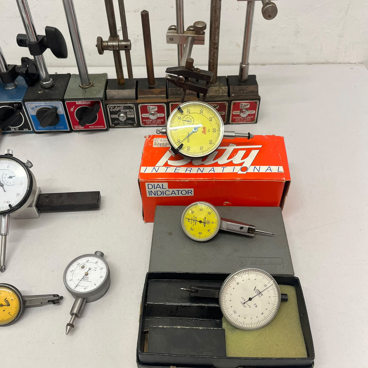 
                  
                    JOB LOT Dial Indicators Magnetic Bases & Stands
                  
                