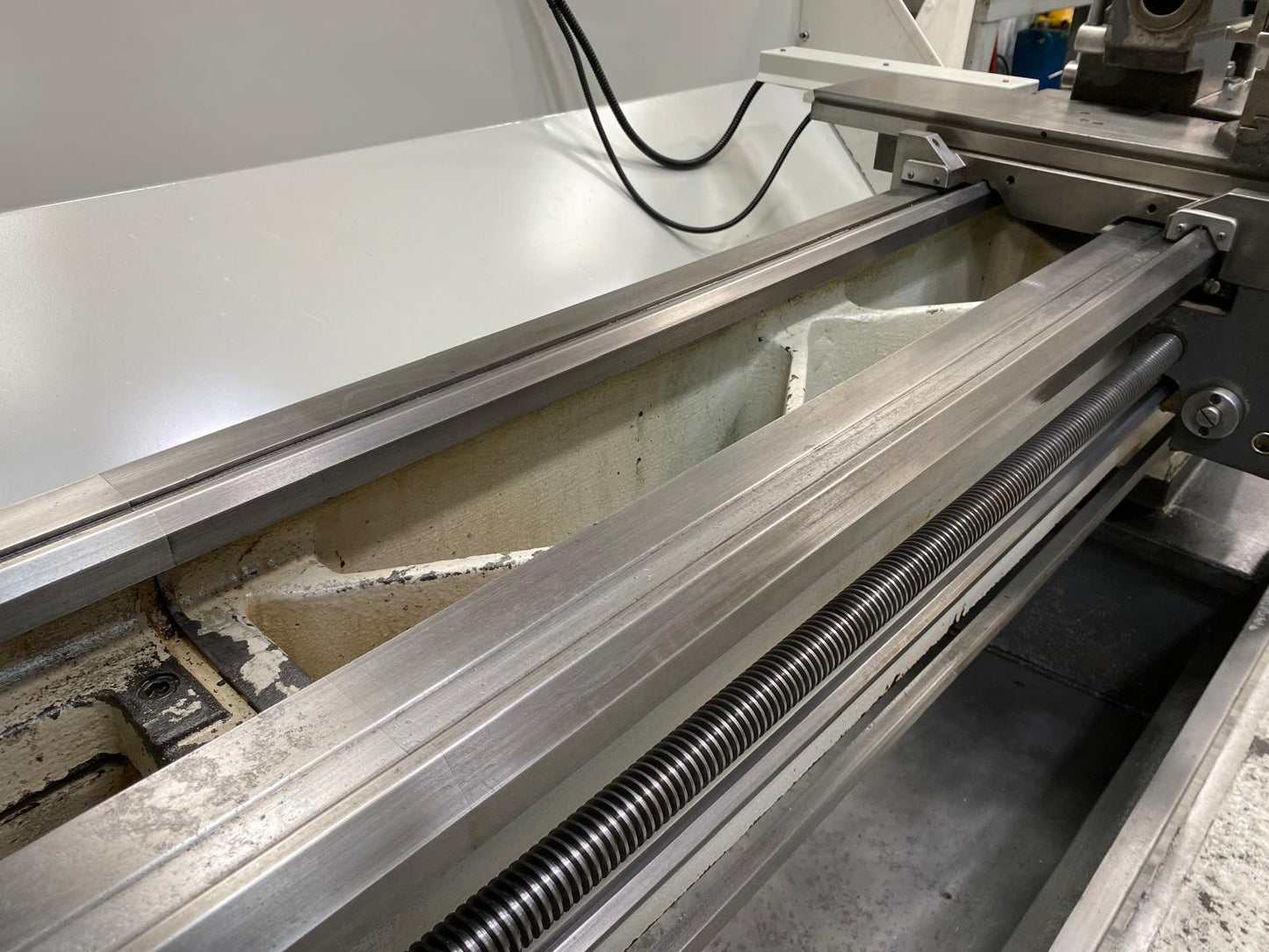 
                  
                    Colchester Triumph VS2500 Gap Bed Centre Lathe Ex College As New Condition
                  
                