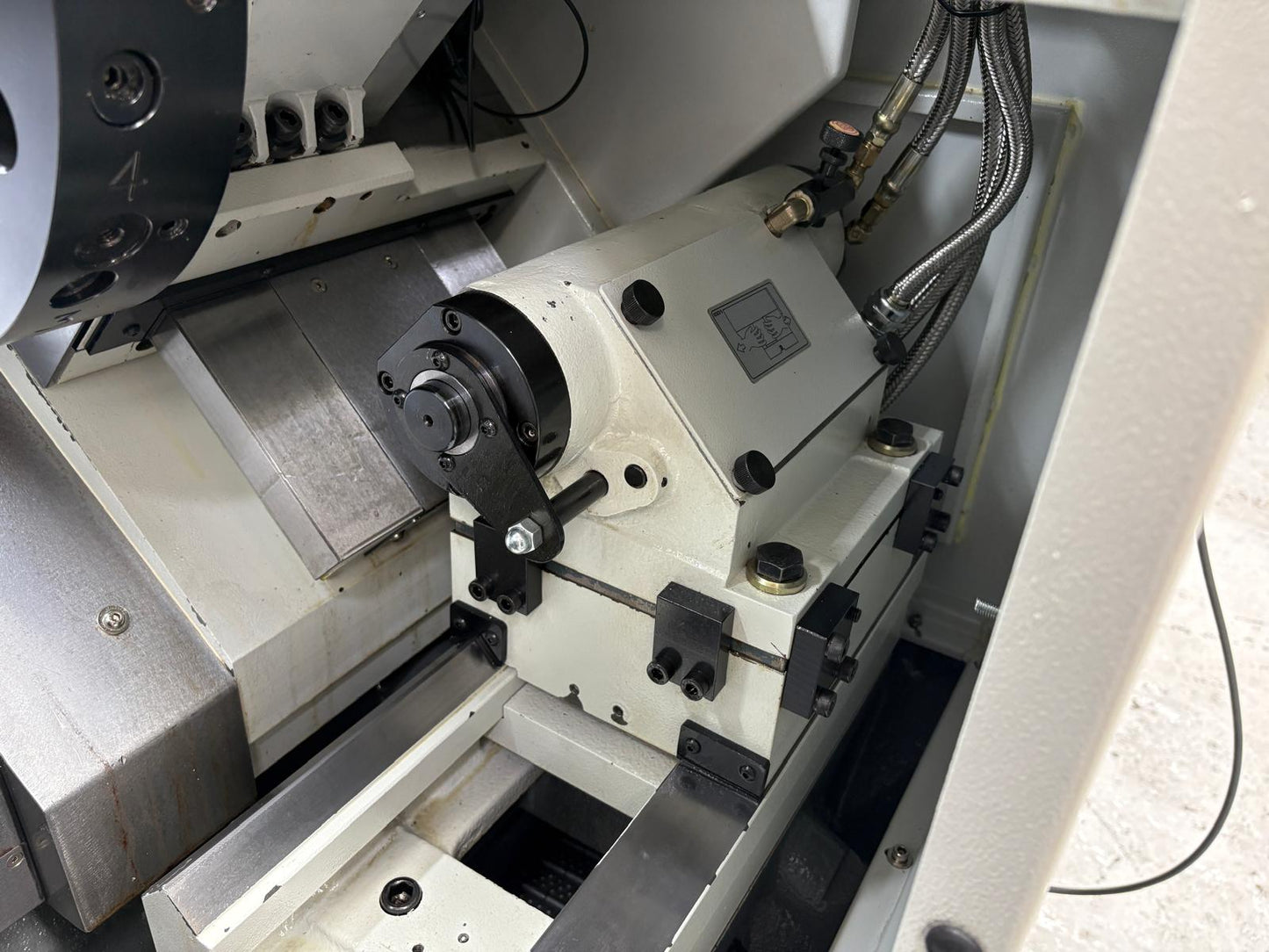 
                  
                    XYZ CT52 2 Axis CNC Lathe Box Ways Slides
                  
                