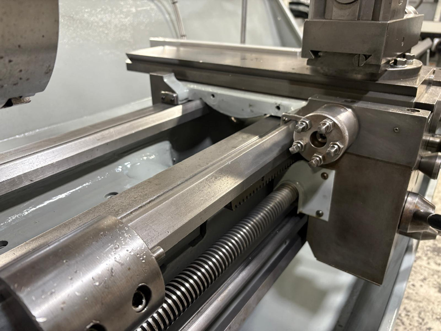 
                  
                    Colchester Triumph 2000 x 50” Gap Bed Centre Lathe
                  
                