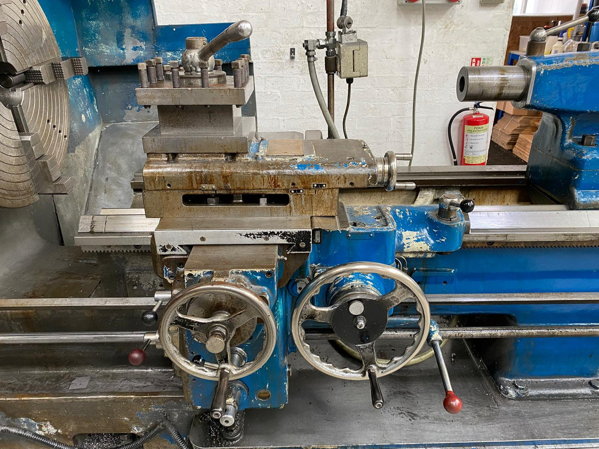 
                  
                    DSG Type 25 Heavy Duty Centre Lathe
                  
                