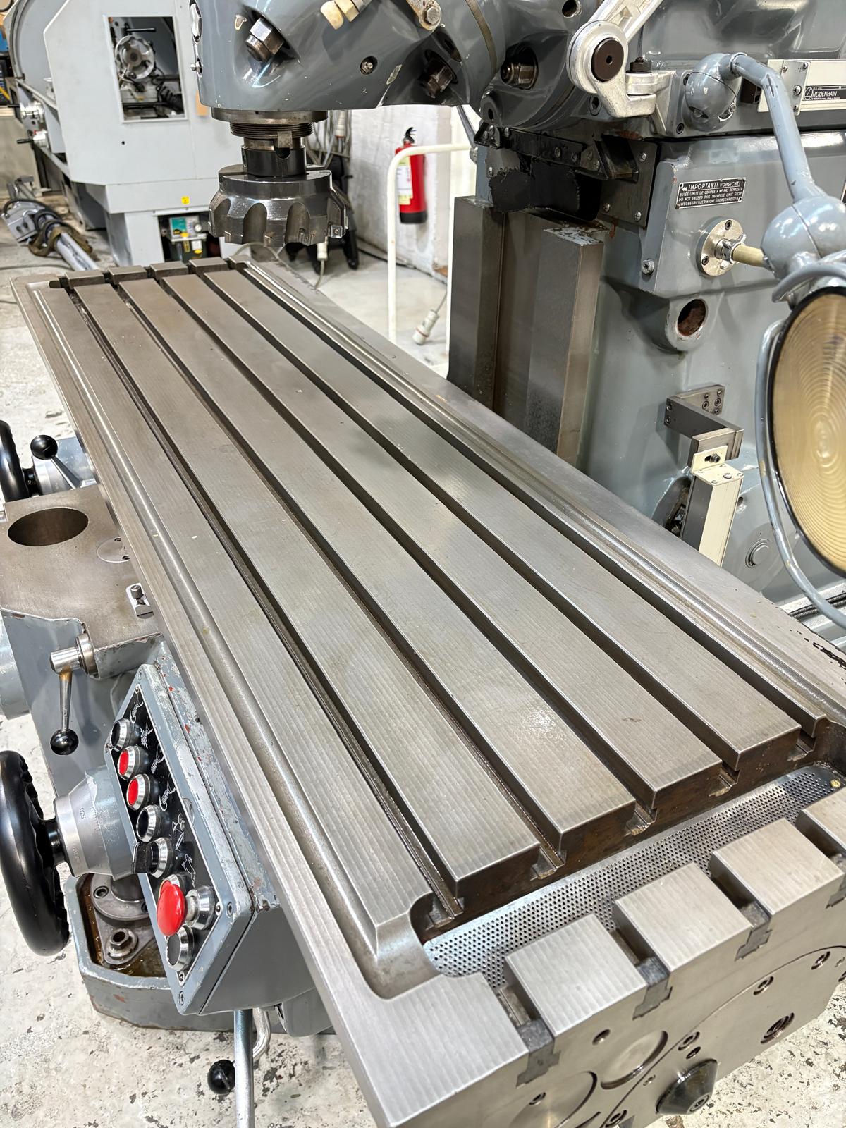 
                  
                    Huron NU5 Universal Milling Machine
                  
                