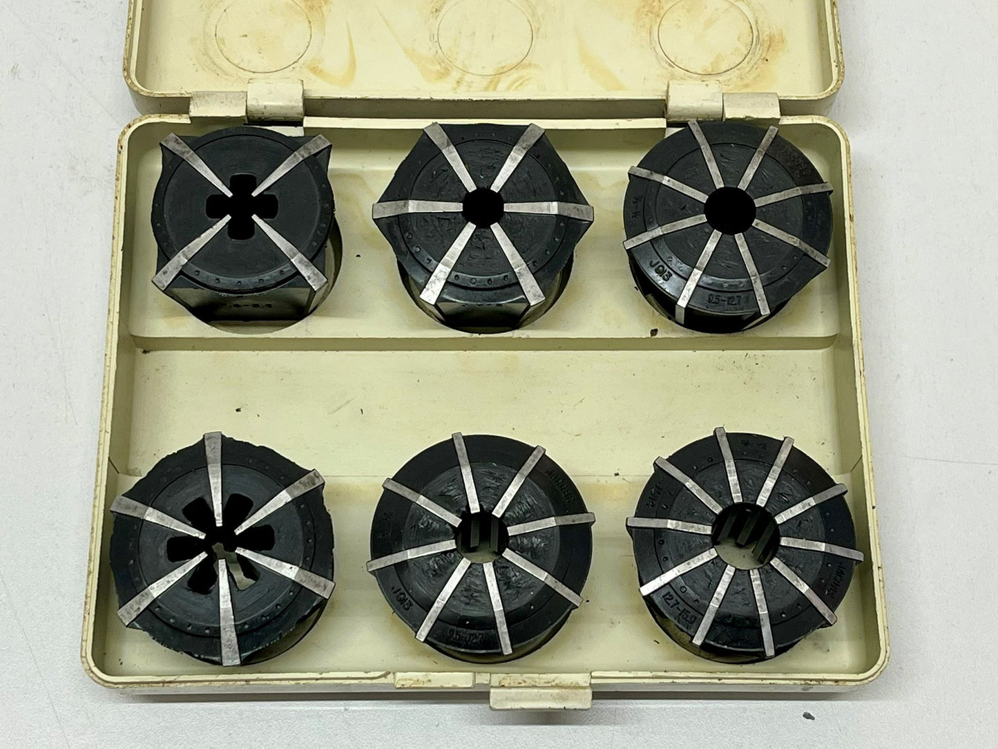 
                  
                    12 Jacobs Rubber-Flex Collets
                  
                