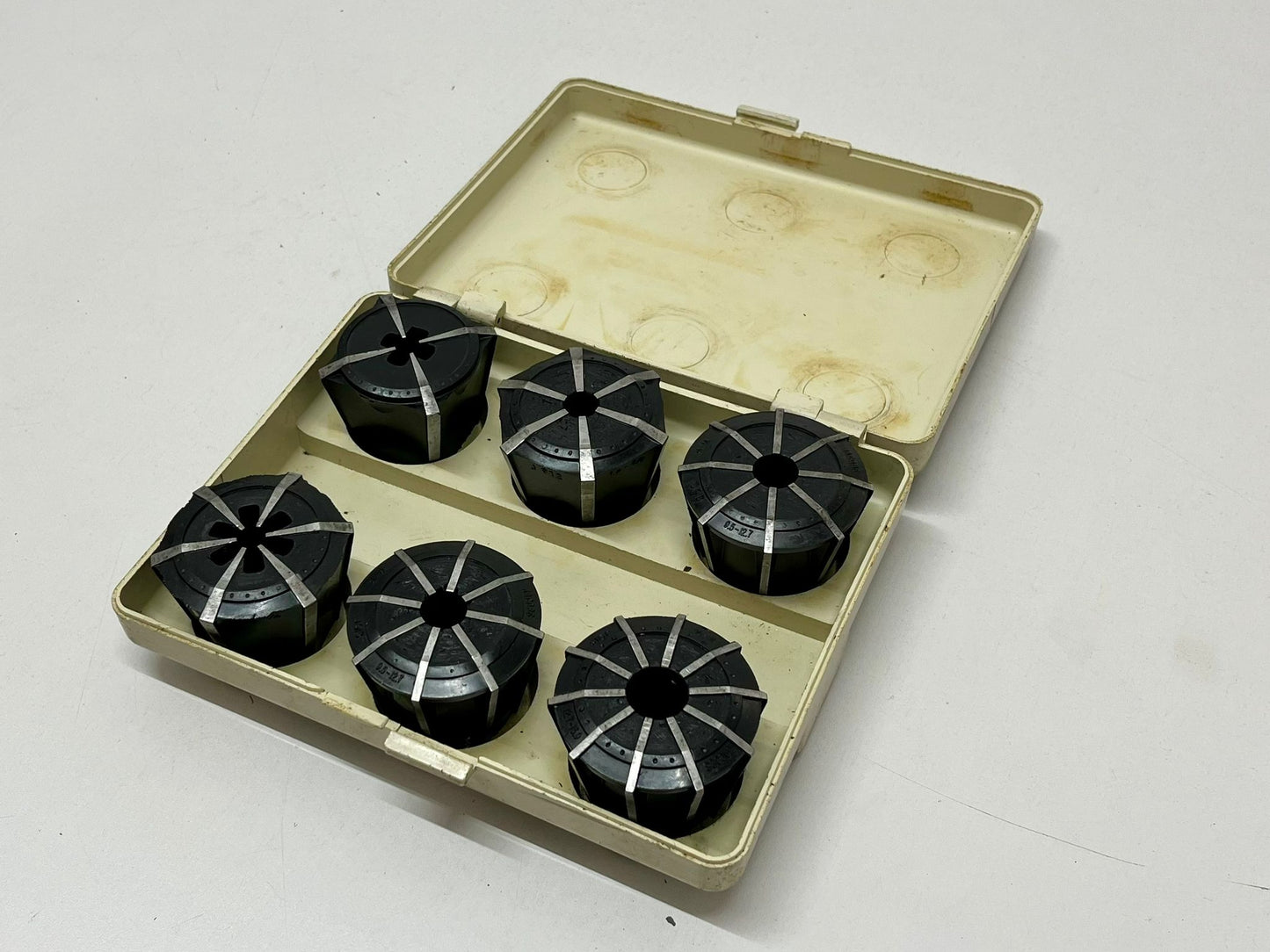 
                  
                    12 Jacobs Rubber-Flex Collets
                  
                