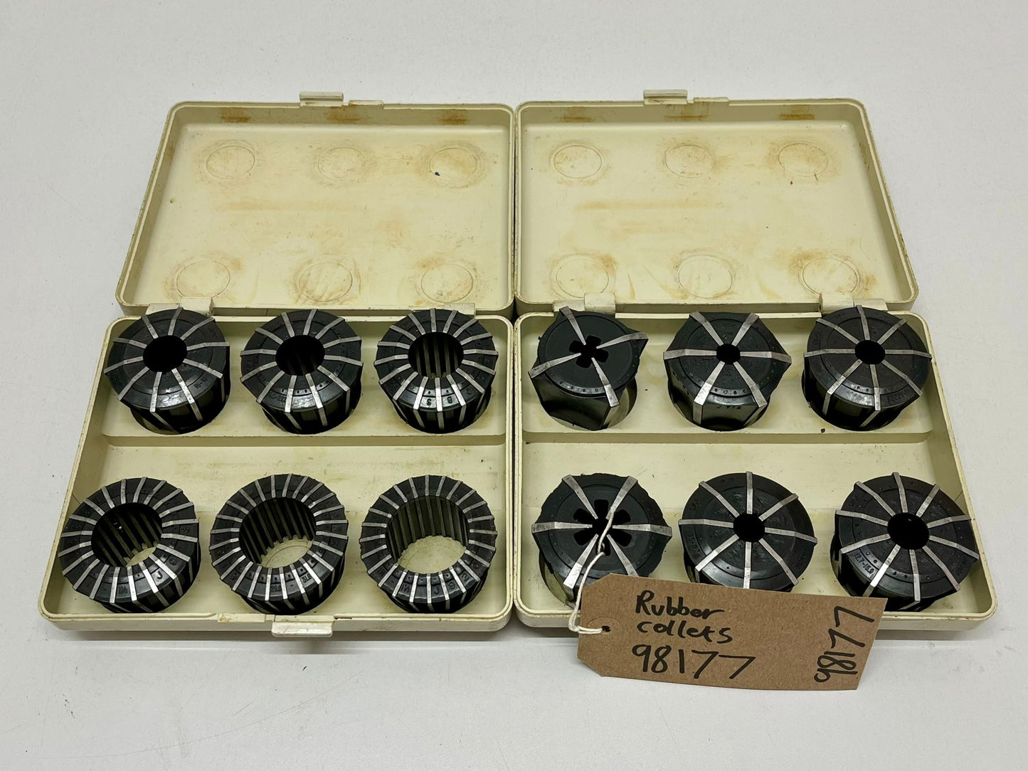 
                  
                    12 Jacobs Rubber-Flex Collets
                  
                