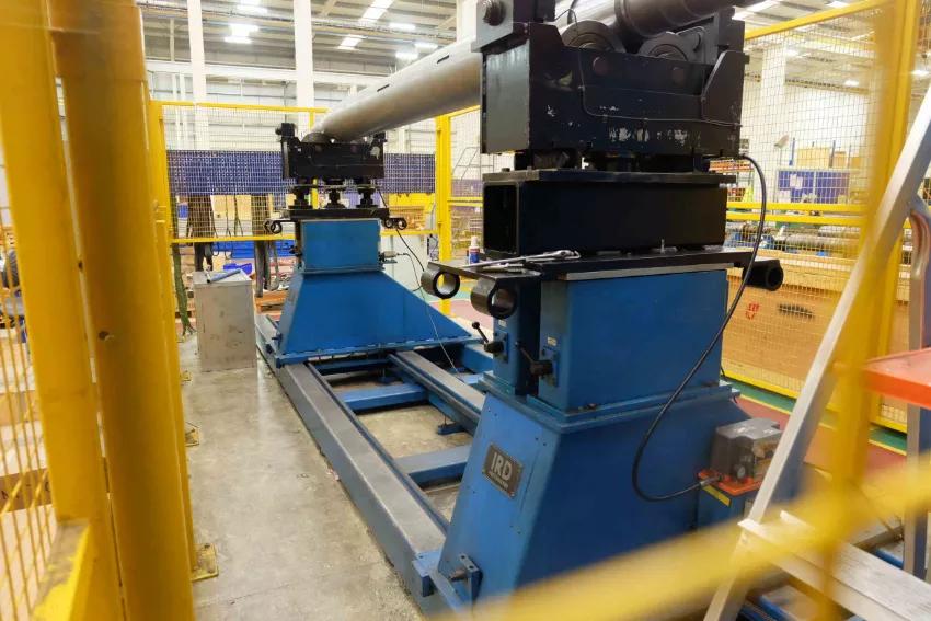 
                  
                    IRD Model B750 End Drive Balancing Machine
                  
                