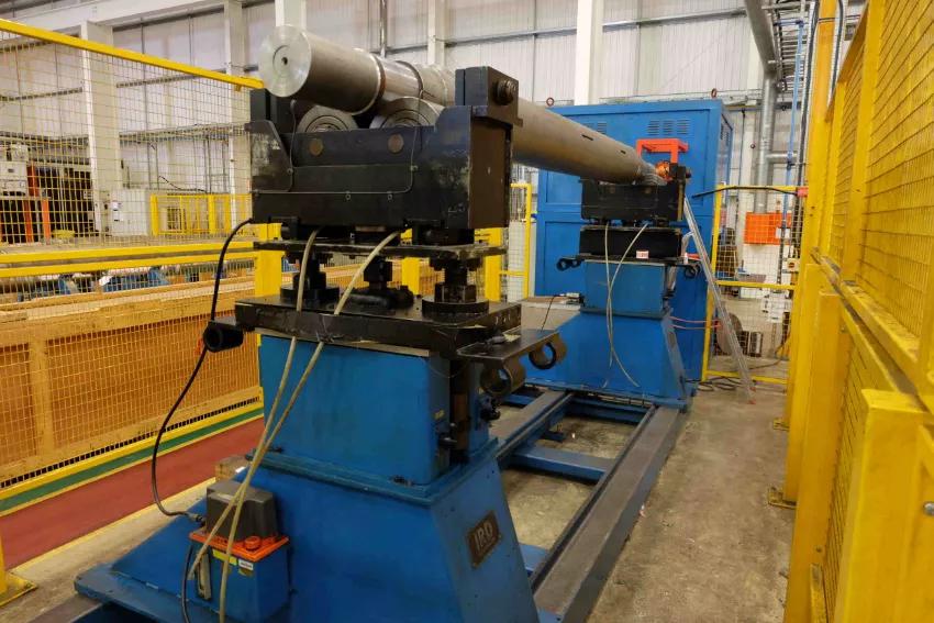 
                  
                    IRD Model B750 End Drive Balancing Machine
                  
                