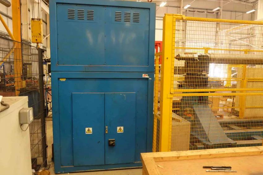 
                  
                    IRD Model B750 End Drive Balancing Machine
                  
                